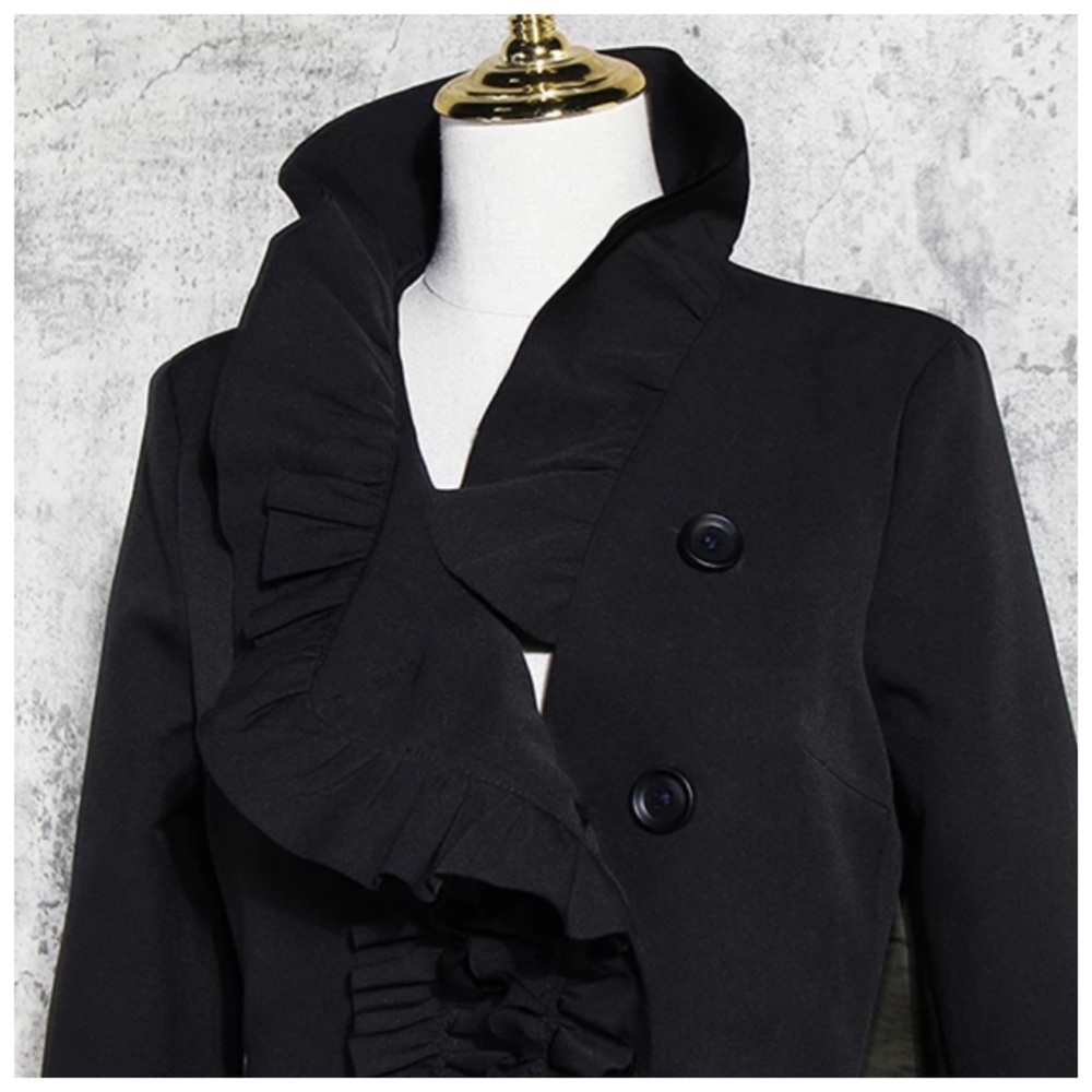 🎁 The COLYNA Black Ruffle Jacket Top - Picture 3 of 6